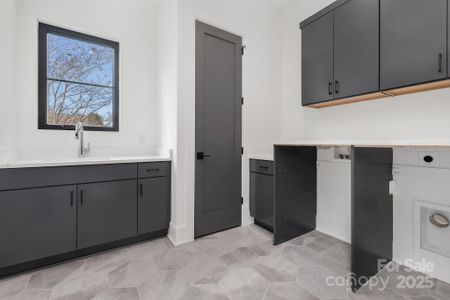 New construction Single-Family house 308 Dover Ave, Charlotte, NC 28209 null- photo 35 35