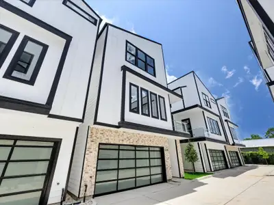 New construction Single-Family house 2235 Blalock Rd, Houston, TX 77080 - image