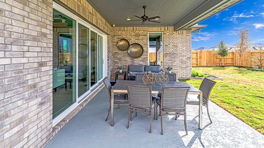 New construction Single-Family house 1694 Sherwood Glen Dr, Friendswood, TX 77546 plan Regatta - image