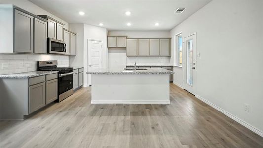 New construction Single-Family house 1306 Hopes Lake Dr, Princeton, TX 75407 - image