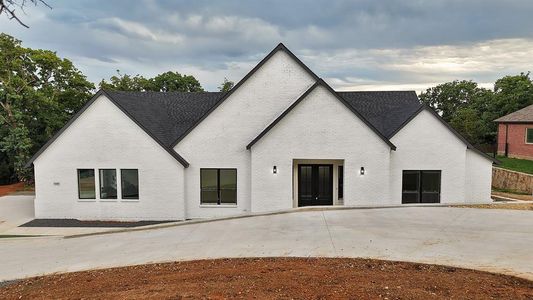New construction Single-Family house 1405 Apache Ct, Joshua, TX 76058 - image