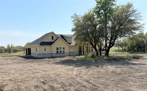 New construction Single-Family house 2020 Collin St, Weatherford, TX 76085 - image