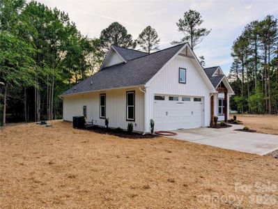 New construction Single-Family house 725 Potter Rd, Lancaster, SC 29720 - image