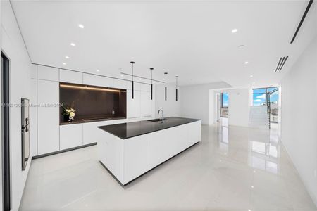 New construction Condo/Apt house 300 Biscayne Blvd Way, Unit 4802, Miami, FL 33131 - photo 2 2