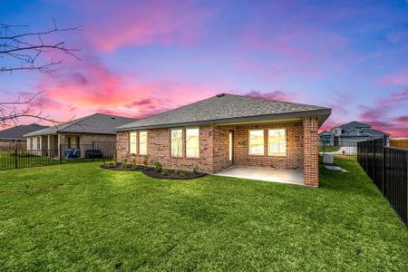 New construction Single-Family house 2416 Seneca Lake Dr, Texas City, TX 77568 Huntsville - photo 2 2