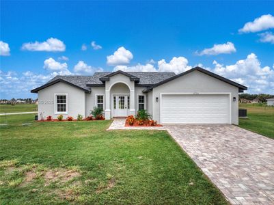 New construction Single-Family house 6724 Heavitree Wy, Sebring, FL 33876 - image