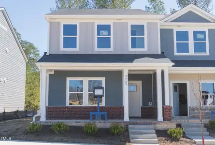 New construction Townhouse house 3723 Rosebush Dr, Zebulon, NC 27597 null- photo 7 7