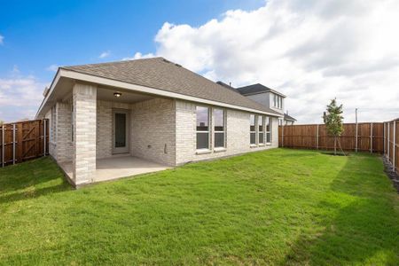 New construction Single-Family house 2007 Brackett Pond Rd, Forney, TX 75126 plan Rio Grande - image 3
