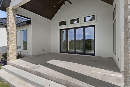 New construction Single-Family house 10907 Nina Rdg, San Antonio, TX 78255 - image 4