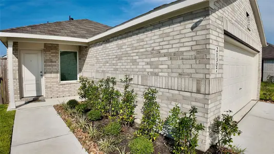 New construction Single-Family house 21307 Bianchi Ct, New Caney, TX 77357 plan Idlewood - image
