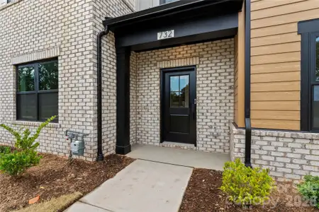 New construction Townhouse house 732 Falling Oak Aly, Huntersville, NC 28078 - image 3