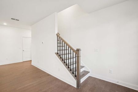 New construction Townhouse house 3887 Allegretto Cir, Atlanta, GA 30339 Legato- photo 21 21