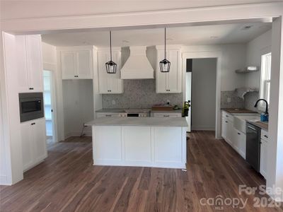 New construction Single-Family house 1265 Misty Ln, Hickory, NC 28601 - image