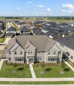 New construction Townhouse house 2536 Red Tailed Hawk Ln, McKinney, TX 75071 - image