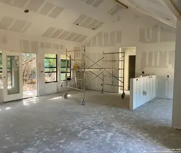 New construction Single-Family house 1595 Rocky Ridge Lp, Canyon Lake, TX 78133 - image