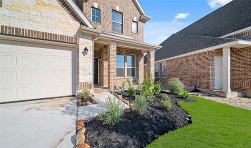 New construction Single-Family house 3626 Cardinal Pointe Drive, Angleton, TX 77515 - photo 1 1