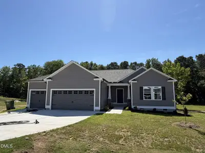 New construction Single-Family house 131 Mangrove Ct, Four Oaks, NC 27524 - image