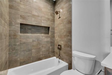 New construction Single-Family house 1018 Blue Shell Lp, Sarasota, FL 34240 - image 6