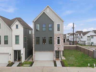 New construction Single-Family house 1704 Sedola Ln, Houston, TX 77055 - image