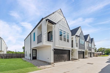 New construction Single-Family house 3107 Jensen Dr, Unit C, Houston, TX 77026 - image 16