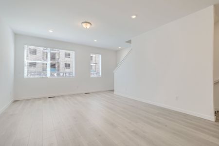 New construction Townhouse house 352 N Geneva St, Aurora, CO 80010 Lowry Interior- photo 25 25