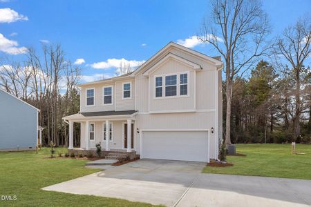 New construction Single-Family house 154 Harriette Ct, Lillington, NC 27546 plan Russell - image