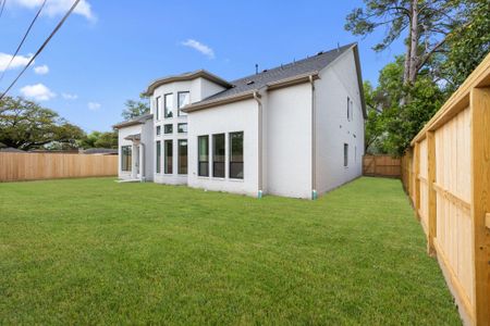New construction Single-Family house 9603 Carousel Ln, Houston, TX 77080 - image 1