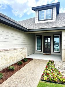 New construction Single-Family house 925 Northern Dancer Dr, Hewitt, TX 76643 - image