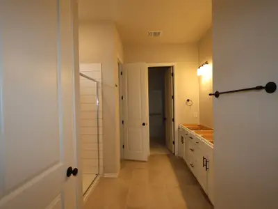 New construction Single-Family house 185 Grayson Elm Pass, Dripping Springs, TX 78620 plan Baltimore - Central Series - image