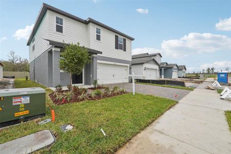 New construction Single-Family house 1855 Brekey Wy, Zephyrhills, FL 33541 Redwood- photo 1 1