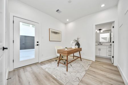 New construction Single-Family house 7729 Hammerly Blvd, Houston, TX 77055 - image 9