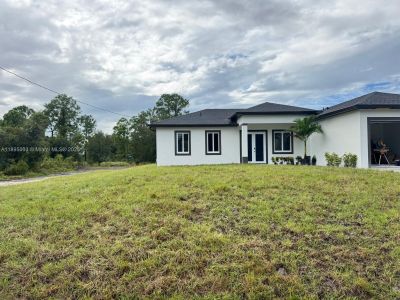 New construction Single-Family house 1203 Oak Ave, Lehigh Acres, FL 33972 - image