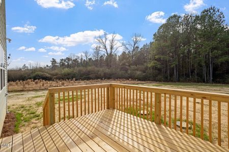 New construction Single-Family house 214 Harriette Ct, Lillington, NC 27546 plan Russell - image 4