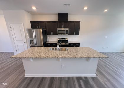 New construction Townhouse house 5104 Fir Tree Ln, Durham, NC 27703 Manteo II- photo 19 19