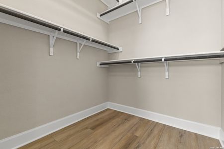 New construction Single-Family house 130 Gallant Fox, Castroville, TX 78009 plan 2632 - image 16