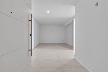 New construction Condo house 2200 Pga Blvd, Unit 515, Palm Beach Gardens, FL 33408 - image 17