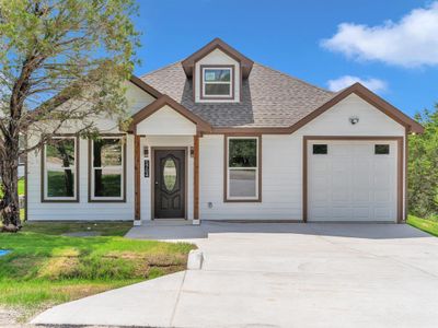 New construction Single-Family house 5704 San Jacinto Dr, Granbury, TX 76048 null- photo 0