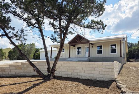 New construction Single-Family house 684 Appaloosa, Fischer, TX 78623 - image