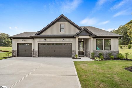 New construction Single-Family house 100 Saratoga Oak St, Williamston, SC 29697 plan Greenbrier - image