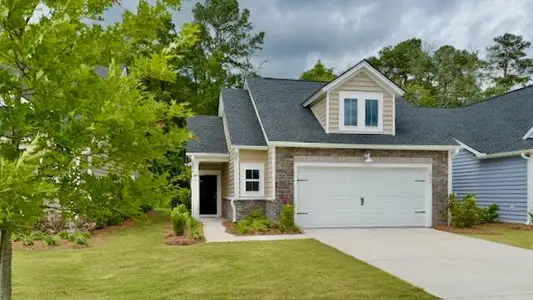 New construction Single-Family house 1040 Grace Field Ave, Summerville, SC 29485 plan Hampton - image