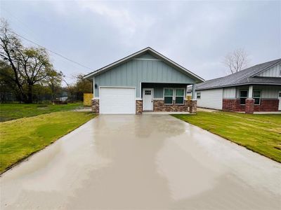 New construction Single-Family house 3105 Langford Street, Greenville, TX 75401 - photo 0