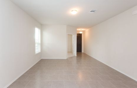 New construction Single-Family house 7510 Champion Crk, San Antonio, TX 78252 null- photo 24 24