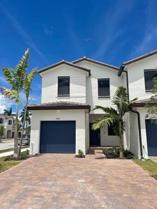 New construction Townhouse house 13131 Sw 232Nd Ln, Unit 13131, Miami, FL 33032 - photo 0