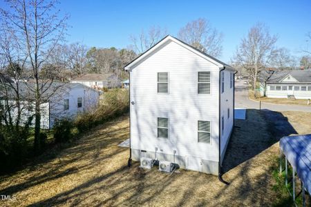 New construction Single-Family house 223 W College St, Oxford, NC 27565 null- photo 26 26