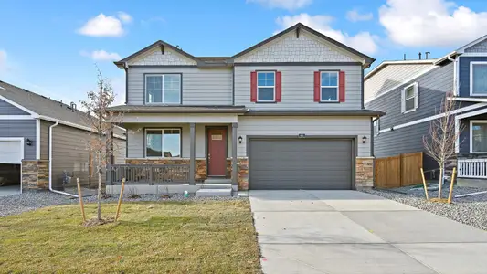 New construction Single-Family house 27684 E Byers Ave, Aurora, CO 80018 HENLEY- photo 0