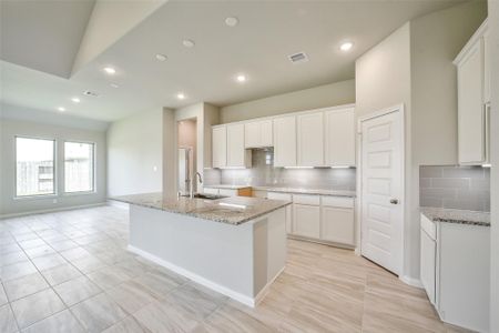 New construction Single-Family house 31414 Hidden Rosehill Cir, Hockley, TX 77447 plan Kyle - image 5