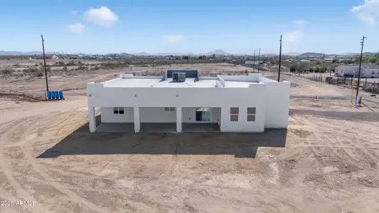 New construction Single-Family house 1307 N 373Rd Ave, Tonopah, AZ 85354 - image