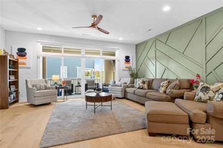 New construction Townhouse house 731 Beaty St, Davidson, NC 28036 - image 10