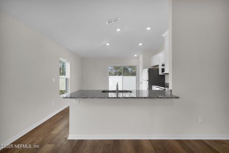 New construction Single-Family house 37410 Whisper Way, Hilliard, FL 32046 null- photo 11 11
