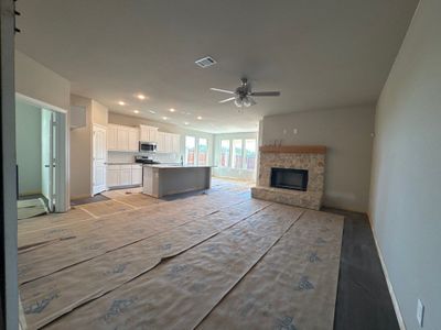 New construction Single-Family house 1300 Hickory Ct, Weatherford, TX 76086 Cascade II- photo 24 24